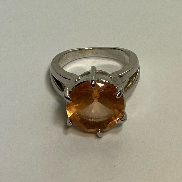Silver tone women amber rhinestone statement ring. Size 7.5. Used. - Picture 6 of 7